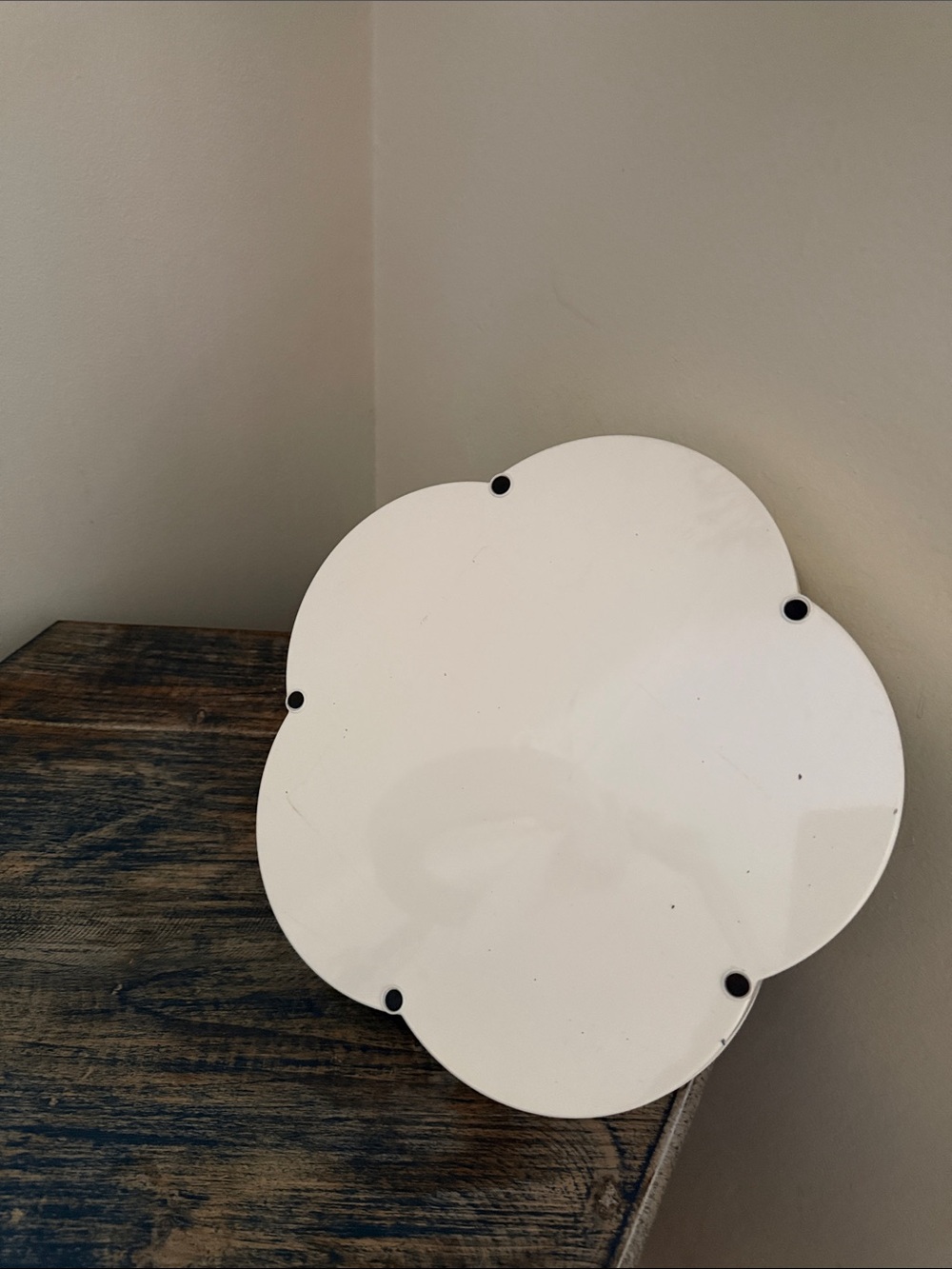 Memory Keepers White Floral Storage Box with blue interior - Picture 4 of 5